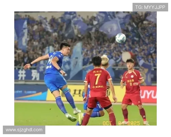 南京足球队心理素质引发热议球迷与专家观点交锋分析